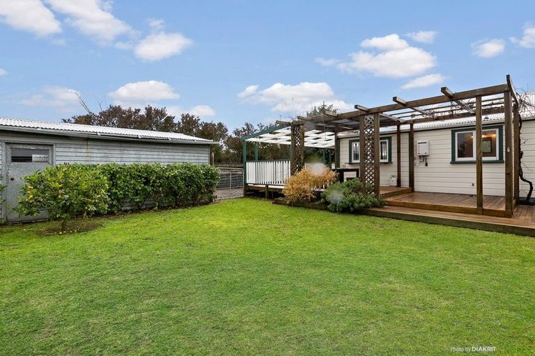 Photo of property in 16 New York Street, Martinborough, 5711