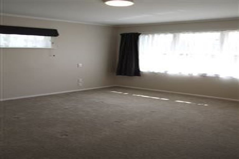 Photo of property in 24 Margaret Place, Milford, Auckland, 0620