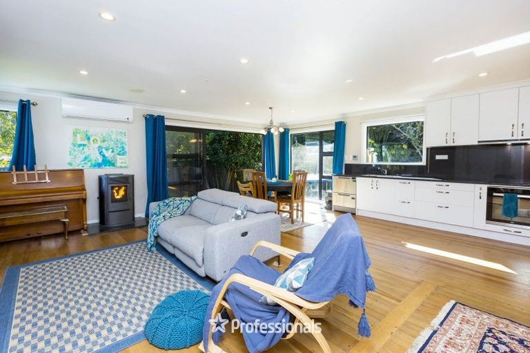 Photo of property in 45 Gillespies Road, Birchville, Upper Hutt, 5018