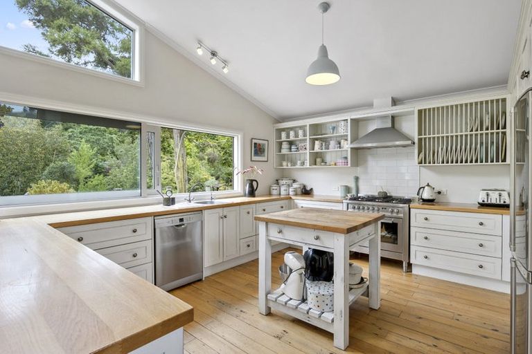 Photo of property in 211 Doctors Point Road, Waitati, 9085