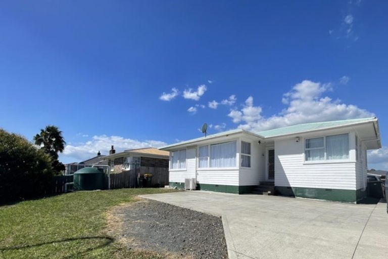 Photo of property in 32 Edinburgh Avenue, Rosehill, Papakura, 2113