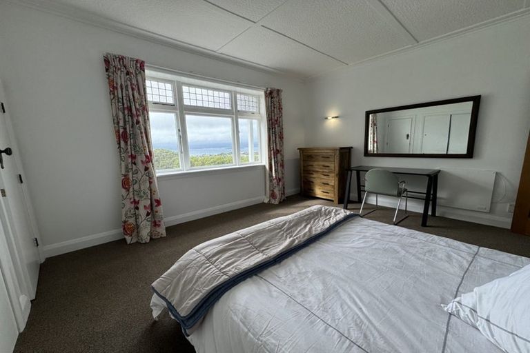 Photo of property in 44 Highbury Road, Highbury, Wellington, 6012