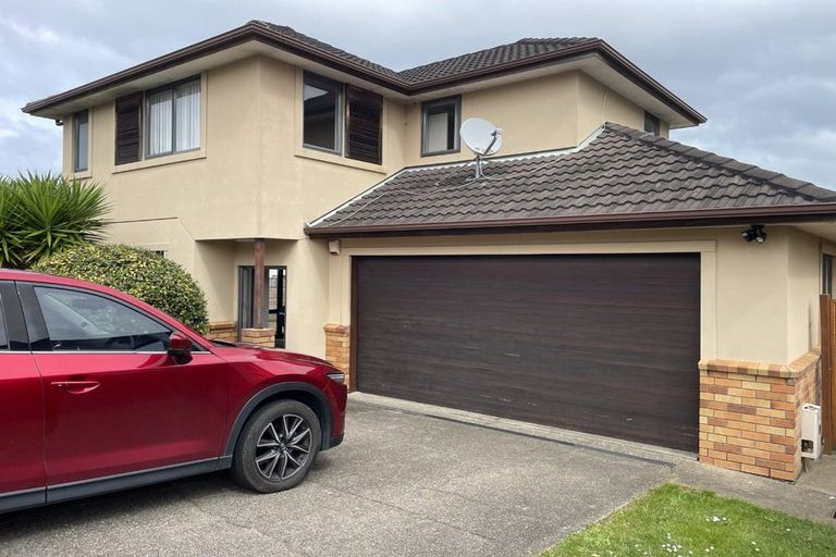 Photo of property in 7 Greenbough Lane, Greenhithe, Auckland, 0632