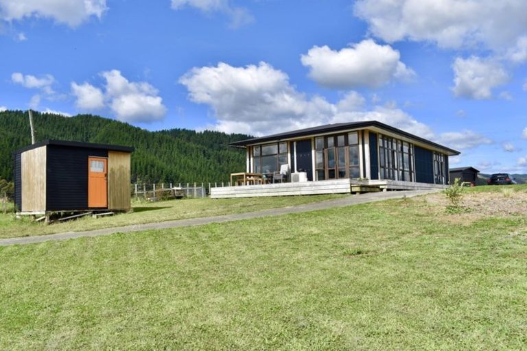 Photo of property in 42 Tame Porati Street, Manakau, Levin, 5573