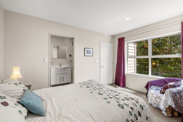Photo of property in 11b Burlington Street, Sydenham, Christchurch, 8023