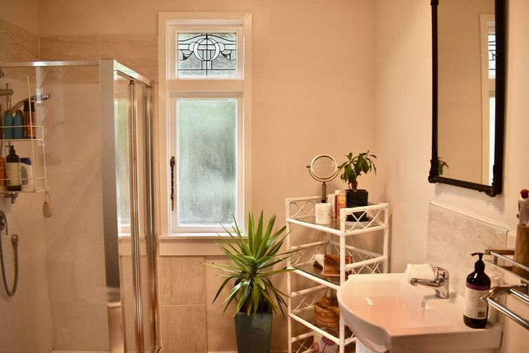 Photo of property in 27 Toi Street, Otaki Beach, Otaki, 5512