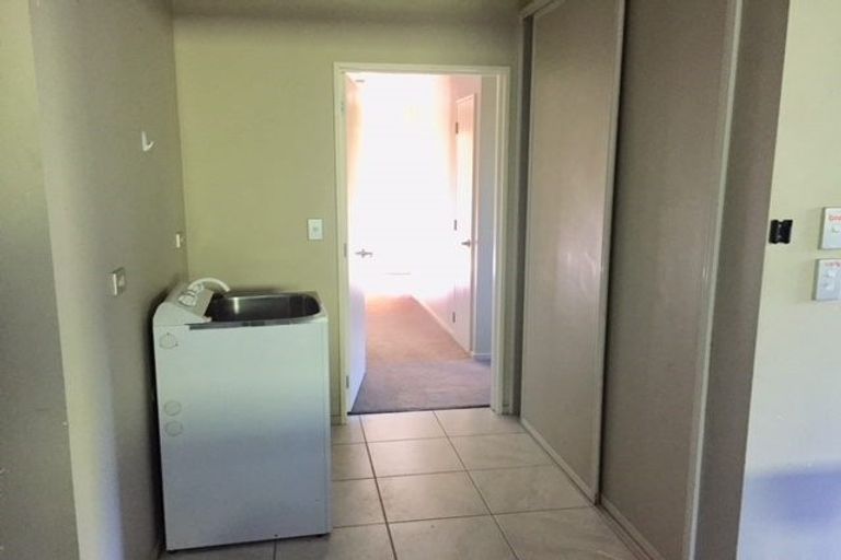 Photo of property in 19 Papaumu Green, Parklands, Christchurch, 8083