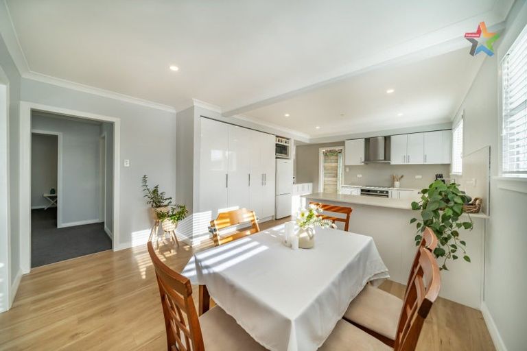 Photo of property in 110 Manuka Street, Stokes Valley, Lower Hutt, 5019