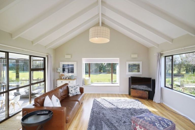 Photo of property in 3818 Old West Coast Road, Sheffield, 7580