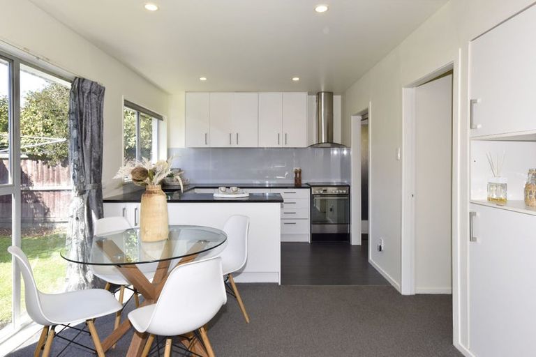 Photo of property in 1/49b Withells Road, Avonhead, Christchurch, 8042