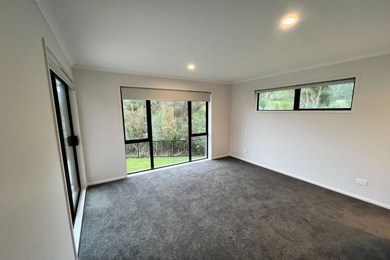 Photo of property in 1 Maraeariki Avenue, Orewa, 0931