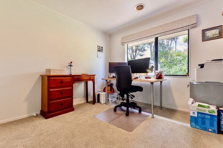 Photo of property in 23 Jacks Bush Road, Waikanae, 5391