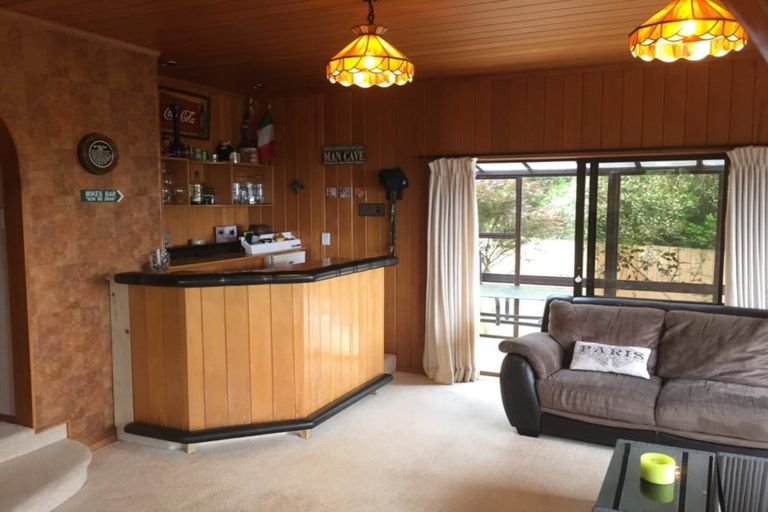 Photo of property in 51 Bellbird Rise, Murrays Bay, Auckland, 0630