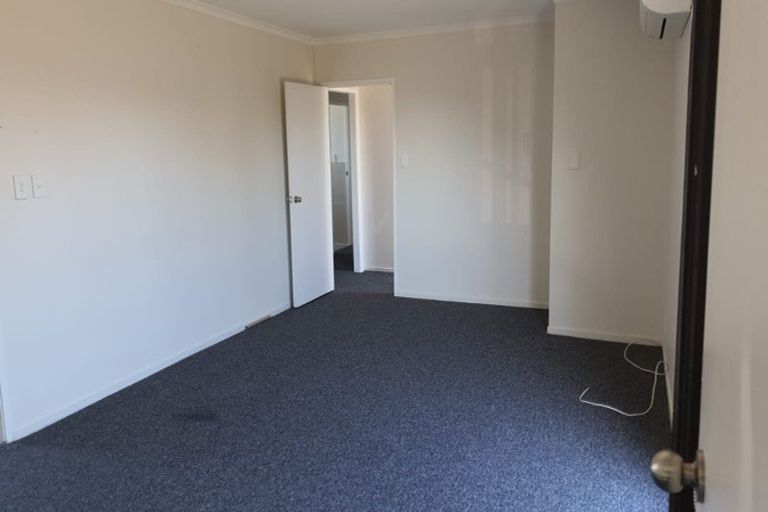 Photo of property in 26 Burbank Avenue, Manurewa, Auckland, 2102