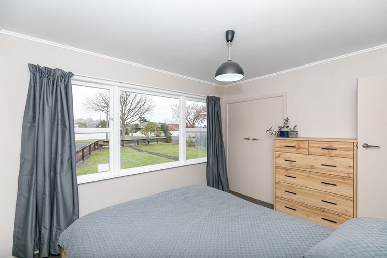 Photo of property in 70 Mount View Road, Melville, Hamilton, 3206