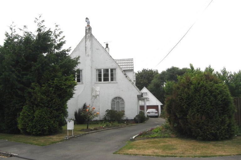 Photo of property in 4 Esperance Street, St Albans, Christchurch, 8052