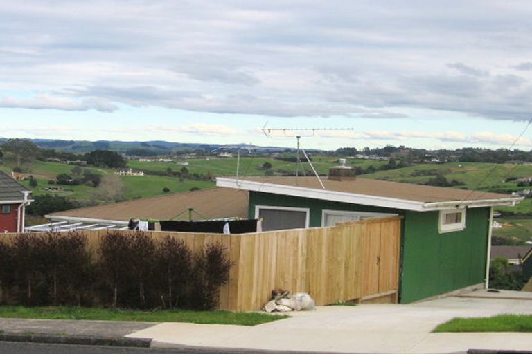 Photo of property in 149 Sandspit Road, Shelly Park, Auckland, 2014