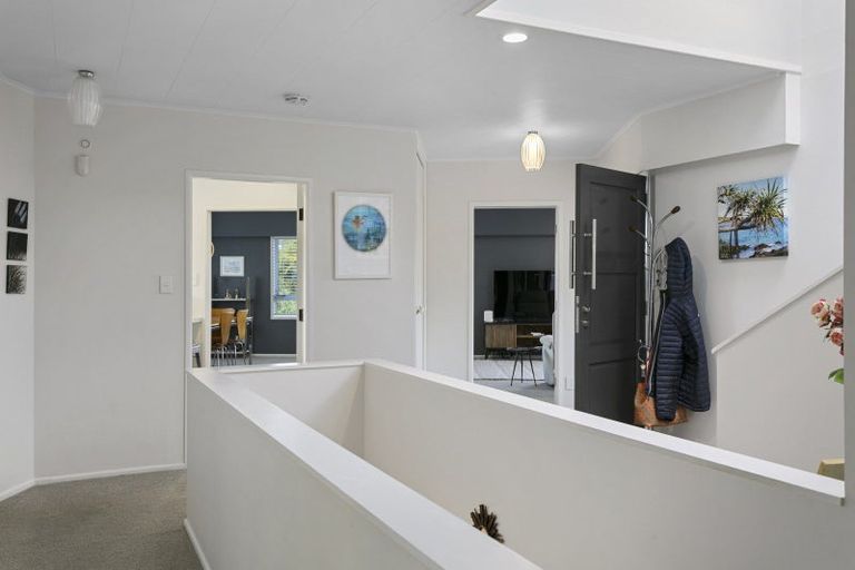 Photo of property in 26 Tremaine Avenue, Two Mile Bay, Taupo, 3330