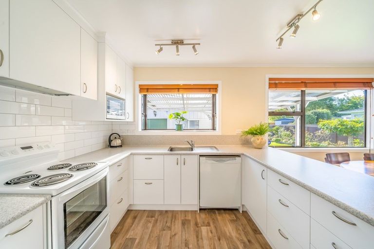 Photo of property in 59 Holdsworth Avenue, Trentham, Upper Hutt, 5018