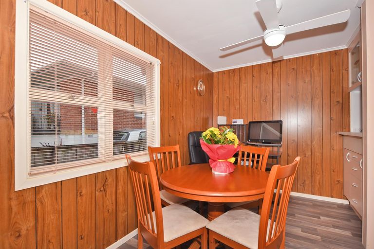 Photo of property in 34 Hinau Street, Tikipunga, Whangarei, 0112