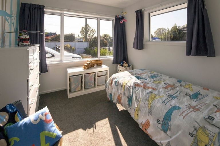 Photo of property in 397 Wairakei Road, Burnside, Christchurch, 8053