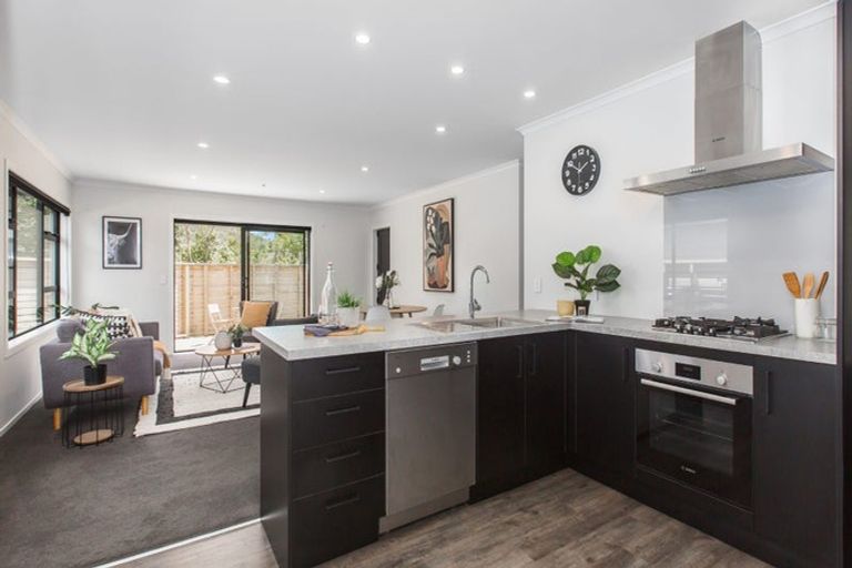 Photo of property in 88b Wellington Road, Wainuiomata, Lower Hutt, 5014