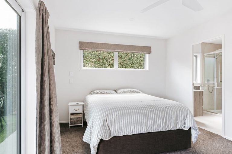 Photo of property in 60c Margaret Drive, Omokoroa, 3114