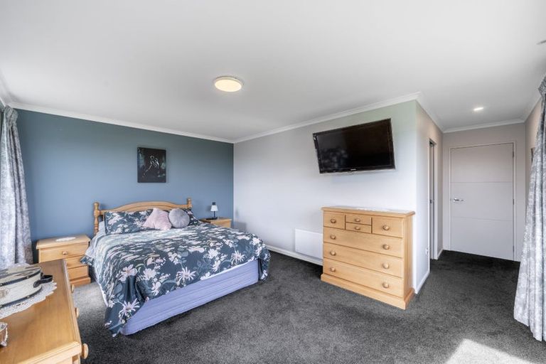 Photo of property in 7 Majestic Chance, Seaward Bush, Invercargill, 9812