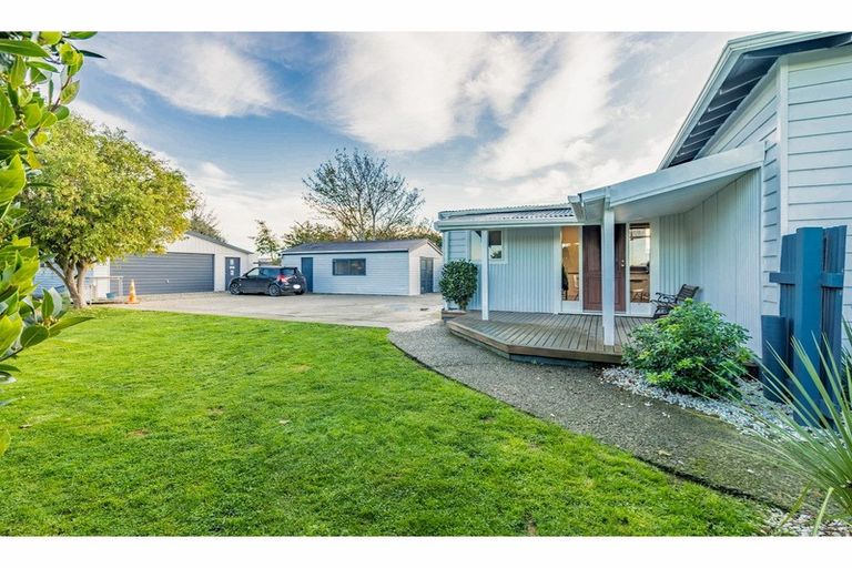 Photo of property in 74 Dalry Street, Wallacetown, 9816