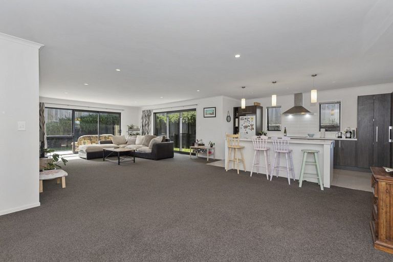 Photo of property in 6 Teaview Court, Huntington, Hamilton, 3210