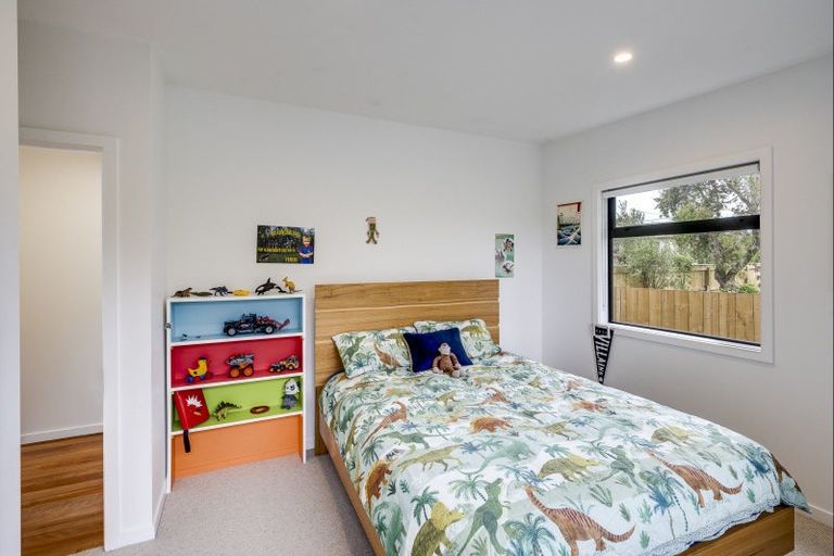 Photo of property in 17 Rogers Road, Bay View, Napier, 4104