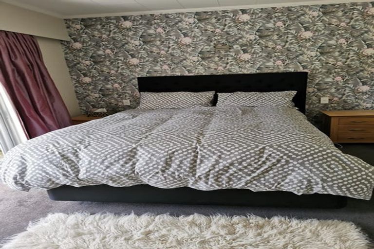 Photo of property in 20a Montgomery Street, Stokes Valley, Lower Hutt, 5019