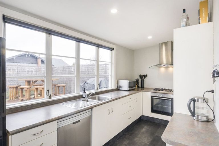 Photo of property in 60 Weston Avenue, Roslyn, Palmerston North, 4414