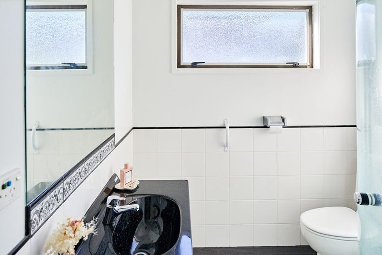 Photo of property in 15 Wright Street, Wainuiomata, Lower Hutt, 5014