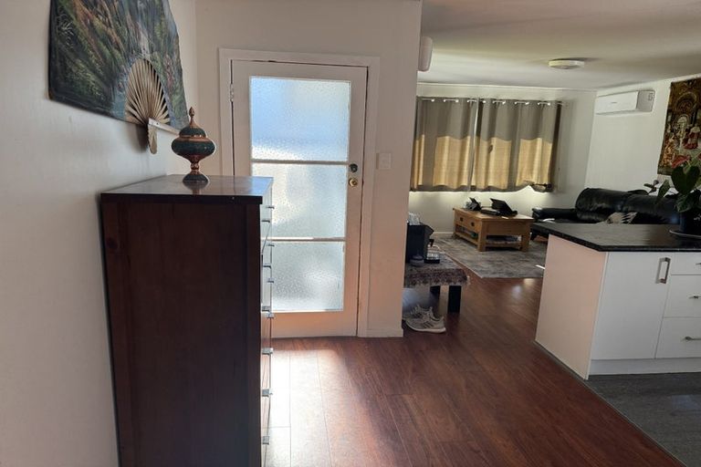 Photo of property in 26 Nile Road, Kelston, Auckland, 0602