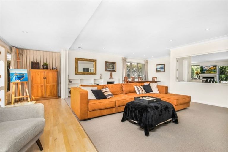 Photo of property in 27 Evelyn Road, Cockle Bay, Auckland, 2014