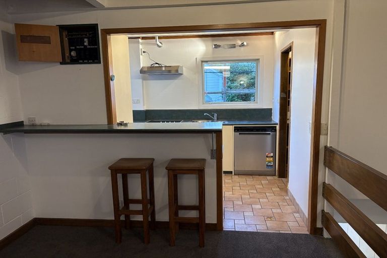 Photo of property in 8 Cottleville Terrace, Thorndon, Wellington, 6011