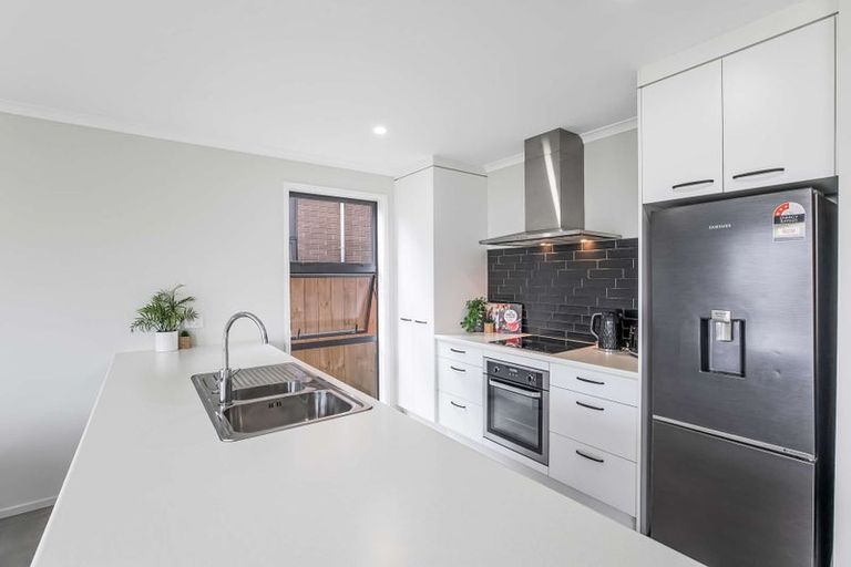 Photo of property in 5 Roslyn Farm Street, Ramarama, 2579