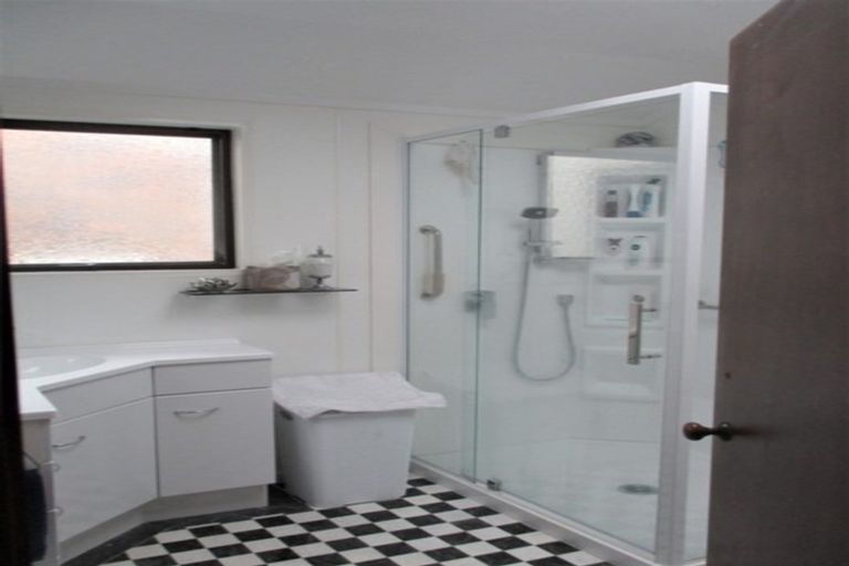 Photo of property in 10 Ohinemuri Place, Paeroa, 3600