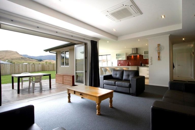Photo of property in 47 Onslow Road, Lake Hayes, Queenstown, 9304
