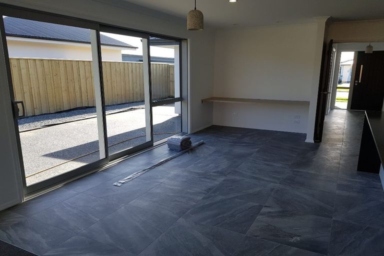 Photo of property in 8 Hickmott Street, Rangiora, 7400