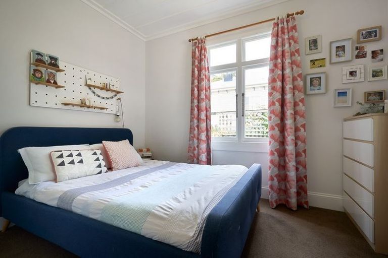 Photo of property in 26 Main Street, Hospital Hill, Napier, 4110