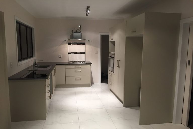 Photo of property in 100 Fourth Avenue, Woodhill, Whangarei, 0110