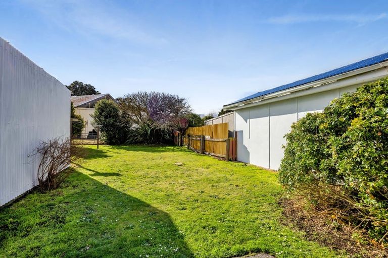 Photo of property in 18 Grey Street, Hawera, 4610