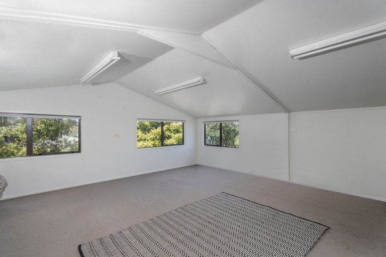 Photo of property in 3 Puriri Place, Whitianga, 3510