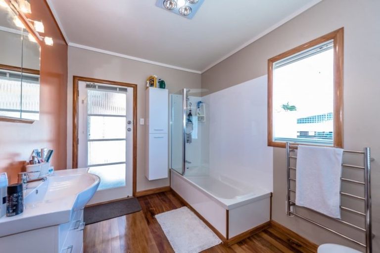 Photo of property in 23 Charles Crescent, Beerescourt, Hamilton, 3200