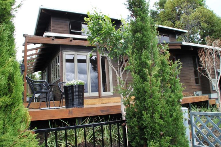 Photo of property in 3a Abbotsford Terrace, Devonport, Auckland, 0624