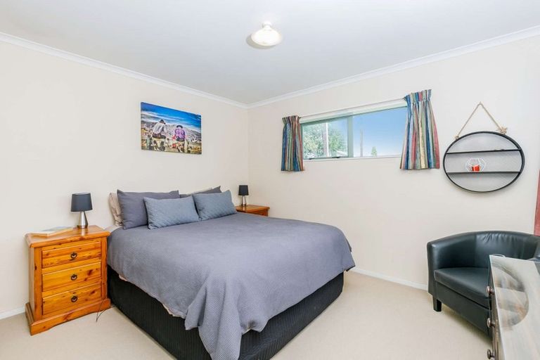 Photo of property in 23 George Crescent, Buckland, Pukekohe, 2677