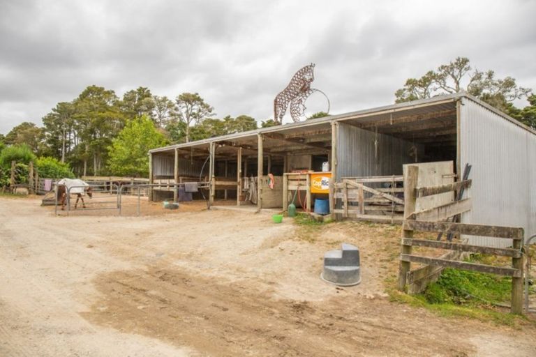 Photo of property in 202-206 Tapuhi Road, Hukerenui, Hikurangi, 0182