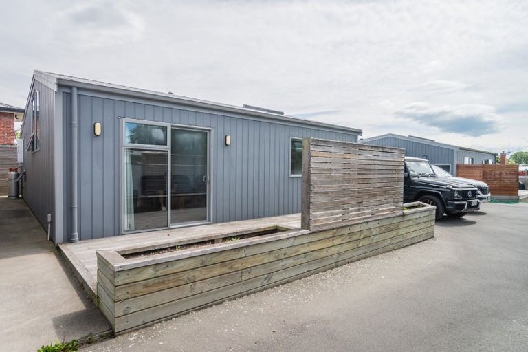 Photo of property in 27a Queen Street, Parkside, Timaru, 7910